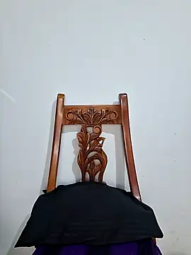 blackesteyes2 online show from April 15, 2026, 4:00 pm