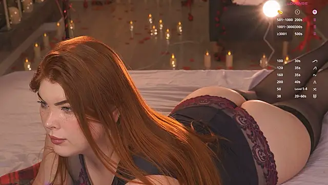 Snapshot of Ffoxyflame chatting on February 17, 2026, 12:41 am Ffoxyflame online show from February 17, 2026, 12:41 am