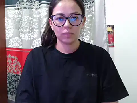 Snapshot of mayhott2 chatting on March 8, 2025, 10:24 pm mayhott2 online show from March 8, 2025, 10:24 pm