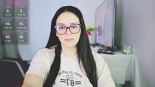 Snapshot of mayhott2 chatting on February 18, 2026, 3:04 am mayhott2 online show from February 18, 2026, 3:04 am