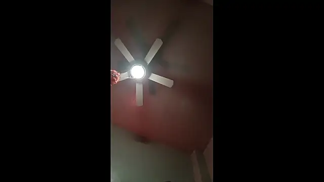 Snapshot of thefire420 chatting on February 28, 2026, 3:39 am thefire420 online show from February 28, 2026, 3:39 am