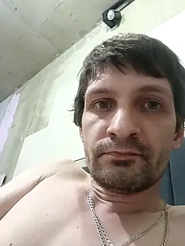 Krasav4ik4ik online show from December 18, 2025, 8:12 pm