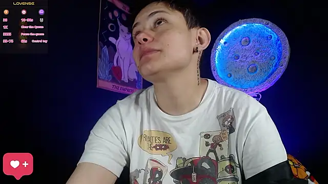 girl intense444 online show from February 3, 2026, 1:27 pm