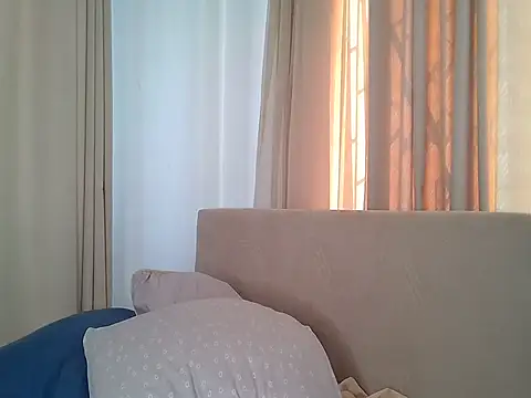 Deliciousgal online show from April 13, 2026, 12:53 pm