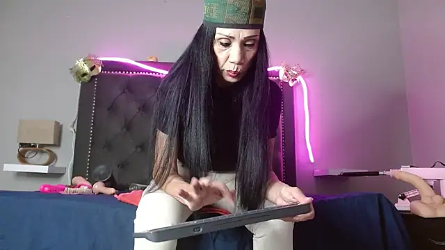 Snapshot of CharlotteLemke chatting on March 21, 2026, 11:47 am CharlotteLemke online show from March 21, 2026, 11:47 am