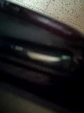 Snapshot of suny27sin chatting on December 1, 2025, 7:09 am suny27sin online show from December 1, 2025, 7:09 am