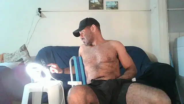 MILITARS online show from May 7, 2026, 6:39 am