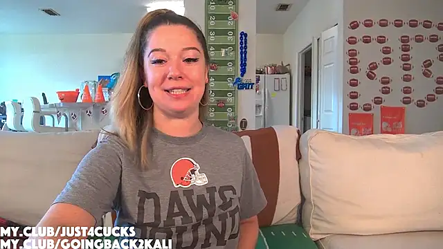 boomboomr00m online show from November 9, 2025, 6:12 pm