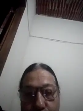 Snapshot of catdool chatting on February 17, 2026, 12:19 am catdool online show from February 17, 2026, 12:19 am