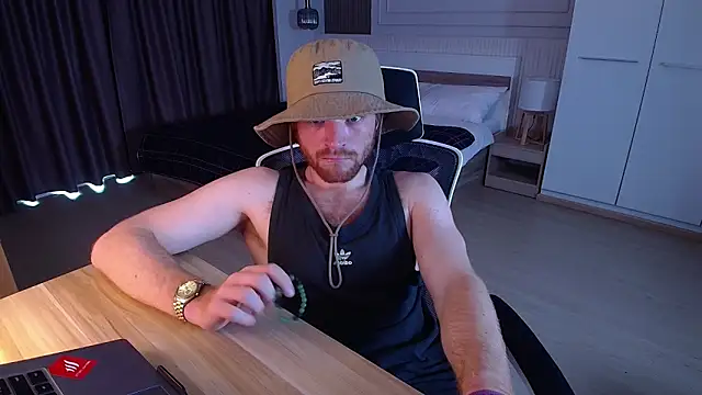 kinkypumpkinboy online show from March 20, 2026, 5:41 am