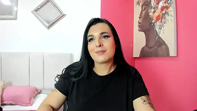 naty pink online show from February 25, 2026, 1:33 pm