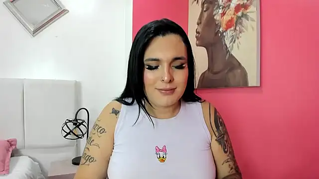 naty pink online show from February 27, 2026, 1:33 pm