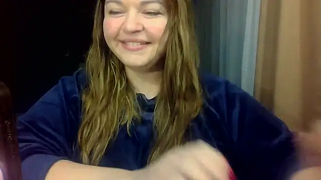 cute  cherry online show from April 7, 2026, 7:37 pm