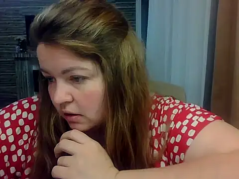 cute  cherry online show from May 10, 2026, 4:53 pm