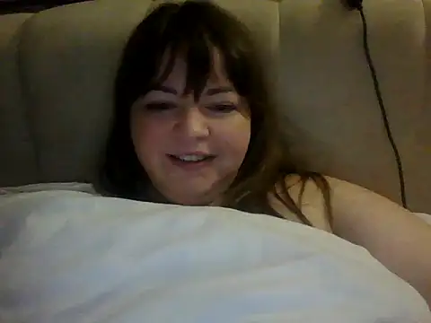 cute  cherry online show from March 30, 2026, 10:44 pm