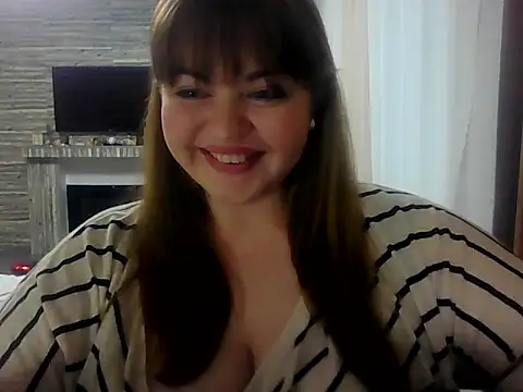 cute  cherry online show from April 1, 2026, 2:58 pm