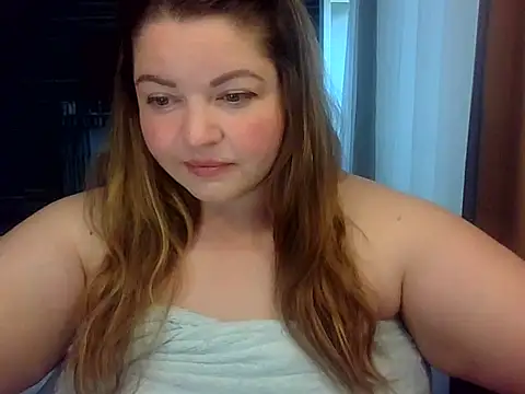 cute  cherry online show from May 23, 2026, 11:53 am