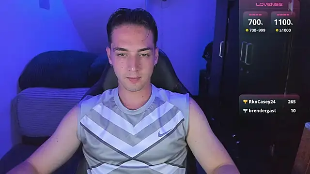 Alex smith00 online show from March 3, 2025, 2:33 am