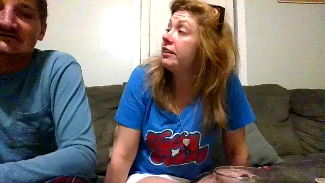 Snapshot of jizzyunit chatting on December 24, 2024, 10:11 am jizzyunit online show from December 24, 2024, 10:11 am