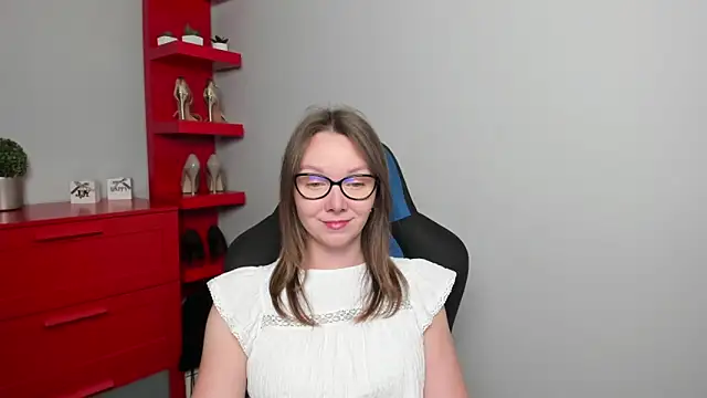 Snapshot of Cookie_zoe chatting on September 16, 2025, 5:41 am Cookie zoe online show from September 16, 2025, 5:41 am