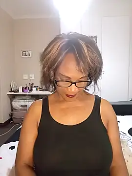 Hotgrannyx online show from October 15, 2025, 4:22 am