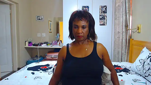 Snapshot of Hotgrannyx chatting on February 16, 2025, 11:59 am Hotgrannyx online show from February 16, 2025, 11:59 am