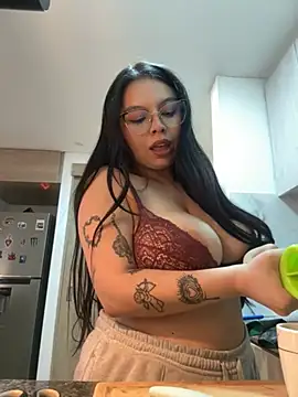 Snapshot of nathy_jones chatting on July 14, 2026, 6:25 pm nathy jones online show from July 14, 2026, 6:25 pm