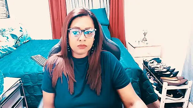 Indianlust69 online show from April 2, 2026, 6:58 pm