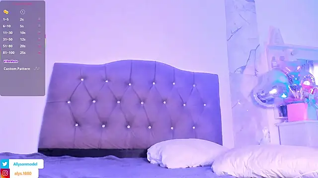 alysson 18 online show from February 25, 2026, 2:28 pm