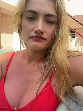 carolina31paris1 online show from March 7, 2026, 8:47 pm