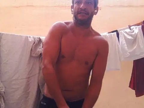 Snapshot of Lucas_pt chatting on July 13, 2026, 2:16 pm Lucas pt online show from July 13, 2026, 2:16 pm