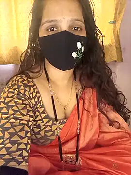 Snapshot of Rising_Smiler chatting on February 9, 2026, 10:02 am Rising Smiler online show from February 9, 2026, 10:02 am