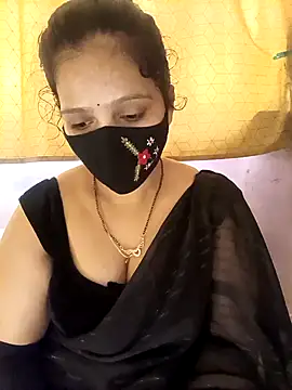 Snapshot of Rising_Smiler chatting on February 5, 2026, 7:59 am Rising Smiler online show from February 5, 2026, 7:59 am