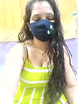 Rising Smiler online show from November 21, 2025, 9:08 am