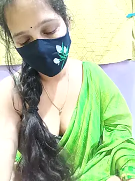 Rising Smiler online show from November 22, 2025, 8:51 pm