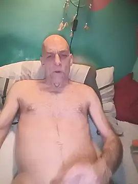 Snapshot of porno-freak chatting on February 10, 2026, 12:31 am porno-freak online show from February 10, 2026, 12:31 am