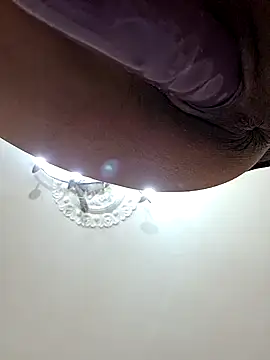 hotSANDRA STARR online show from October 6, 2025, 10:10 pm