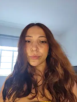 Snapshot of VickyHoult chatting on March 18, 2025, 8:26 pm VickyHoult online show from March 18, 2025, 8:26 pm