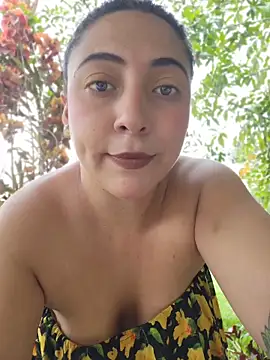 VickyHoult online show from March 31, 2026, 7:05 pm