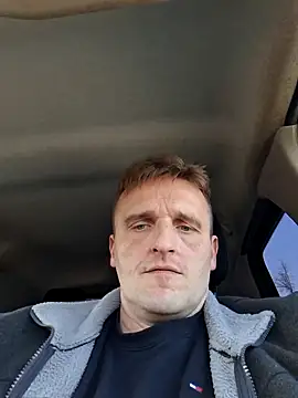 Snapshot of marcomitt14 chatting on March 3, 2025, 1:34 pm marcomitt14 online show from March 3, 2025, 1:34 pm