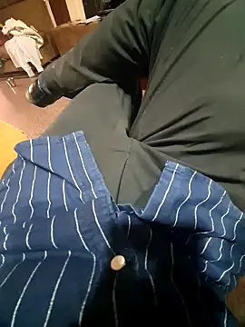 Snapshot of raji9290 chatting on February 19, 2025, 2:23 am raji9290 online show from February 19, 2025, 2:23 am