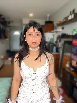 andreaisyourmis online show from June 8, 2026, 2:17 pm