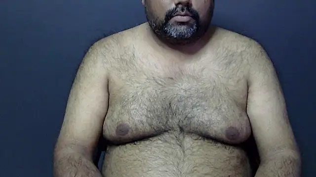 Snapshot of hairysubcub_70 chatting on March 9, 2025, 10:08 am hairysubcub 70 online show from March 9, 2025, 10:08 am