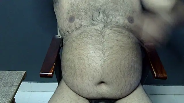Snapshot of hairysubcub_70 chatting on March 10, 2025, 10:28 am hairysubcub 70 online show from March 10, 2025, 10:28 am