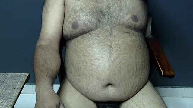 Snapshot of hairysubcub_70 chatting on March 20, 2025, 1:15 pm hairysubcub 70 online show from March 20, 2025, 1:15 pm