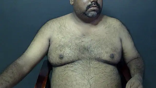 Snapshot of hairysubcub_70 chatting on September 16, 2025, 5:52 am hairysubcub 70 online show from September 16, 2025, 5:52 am