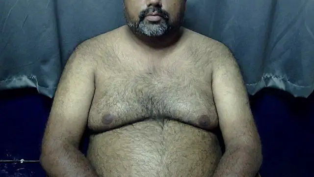 hairysubcub 70 online show from May 9, 2026, 8:07 am