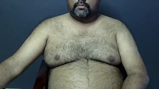 Snapshot of hairysubcub_70 chatting on March 8, 2025, 6:21 am hairysubcub 70 online show from March 8, 2025, 6:21 am