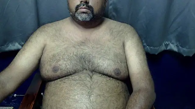 hairysubcub 70 online show from May 8, 2026, 7:01 am