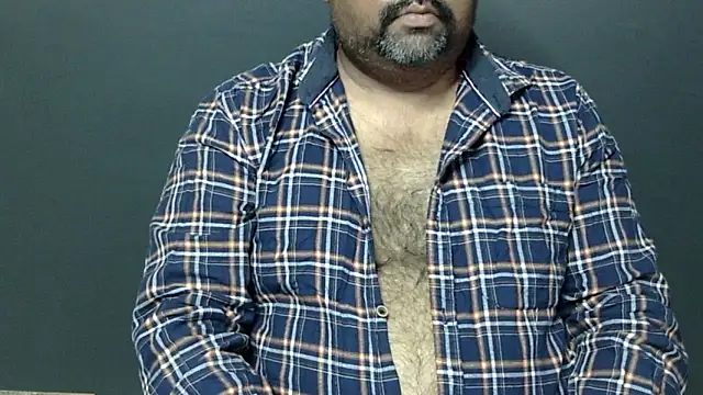 Snapshot of hairysubcub_70 chatting on March 2, 2025, 1:20 pm hairysubcub 70 online show from March 2, 2025, 1:20 pm